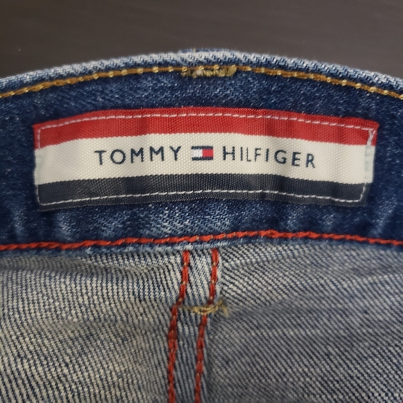 Tommy Hilfiger High Rise Distressed Jeans - Picture 3 of 7
